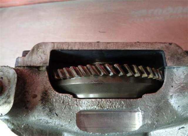 Foto 1ª: Bomba de Aceite Hyundai Getz 1.3 [G4E-A]