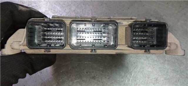 Foto 3ª: Centralita Motor ECU Citroen C3 1.4 HDI [8HX (DV4TD)]