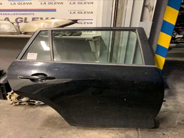 Puerta Trasera Derecha Toyota Rav4 2.2 D4D136CV 0CV