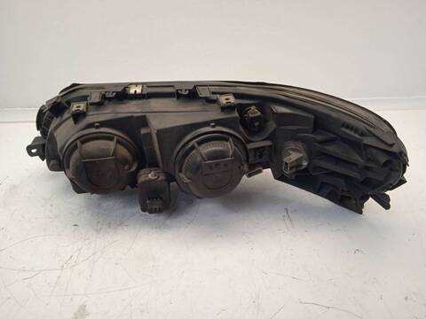 Foto 2ª: Faro Derecho Volvo S60 2.4 CAT BERLINA 170CV 125KW [B5244S] (2003)