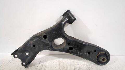 Brazo Suspension Delantero Derecho Toyota Auris 1.6 ZRE151_) 124CV