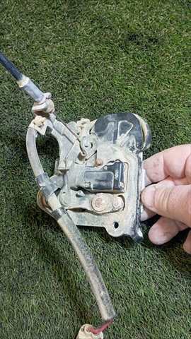 Foto 2ª: Cerradura Maletero Portón Toyota 4 Runner 3.0 T DIESEL (1993)