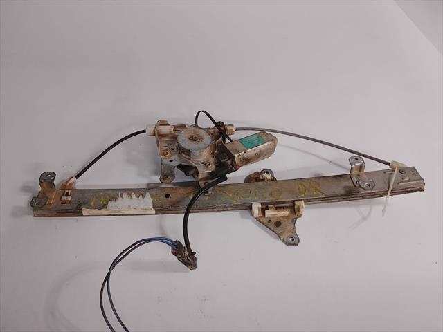 Elevalunas Eléctrico Trasero Derecho Nissan Navara 2.5 DIESEL