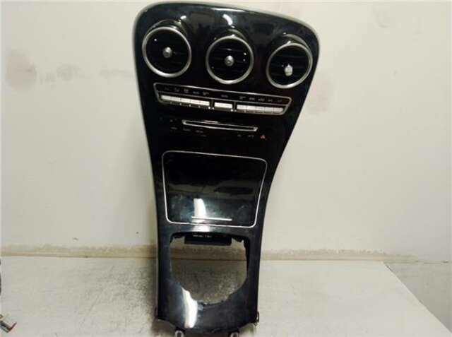 Foto 1ª: Consola Central Mercedes Clase C 160 2.1 C 220 BLUETEC - D (205.004) [2.1 LTR. - 125 KW CDI CAT]