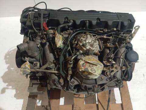 Foto 2ª: Motor Completo Mercedes Clase C 160 2.6 CAT BERLINA 118KW (1990)