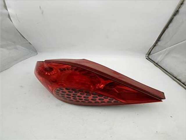 Piloto Trasero Izquierdo Peugeot 207 1.4 SPORT [1.4 LTR. - 70 KW 16V VTI]