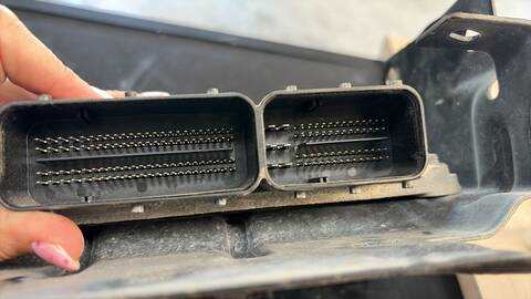 Foto 2ª: Centralita Motor ECU Opel Astra Z17DTR BERLINA (2010)