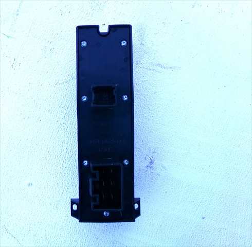 Foto 2ª: Botonera Elevalunas Ford Focus 1.6 TDCI SEDAN, 2008-2011 [G8DB] (2010)