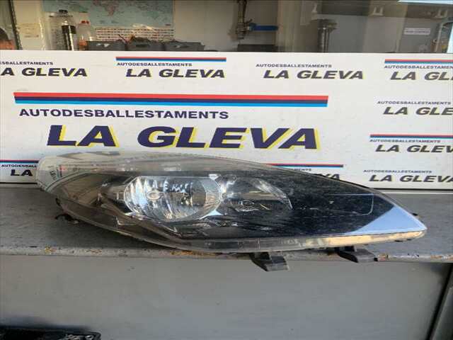 Faro Derecho Renault Scenic 2.0 16V140CV