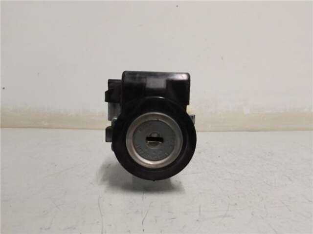 Foto 2ª: Motor de Arranque Suzuki Grand Vitara 1.9 DDIS JX-A (3-PTAS.) [1.9 LTR. - 95 KW DDIS TURBODIESEL]