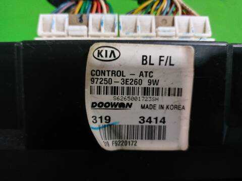 Foto 2ª: Mando Calefacción A. A. Kia Sorento 2.5 CRDI 170CV 125KW [D4CB] (2007)