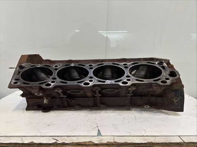 Foto 3ª: Bloque Motor Toyota Tundra 249 - 280 CV [2UZ 2UZ-FE]
