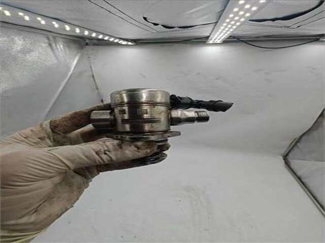 Foto 3ª: Bomba Inyeccion Seat Leon 1.5 STYLE VISIO EDITION [1.5 LTR. - 96 KW 16V TSI ACT] [DACA]