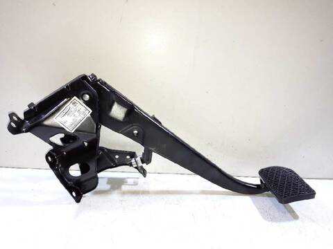 Foto 3ª: Pedal Freno Mercedes Vito 2.1 CDI CAT 136CV 100KW (2014)