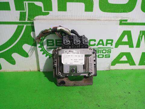 Foto 1ª: Centralita Motor ECU Citroen C4 COLLECTION 90CV [9HXDV6ATED4] (2004)