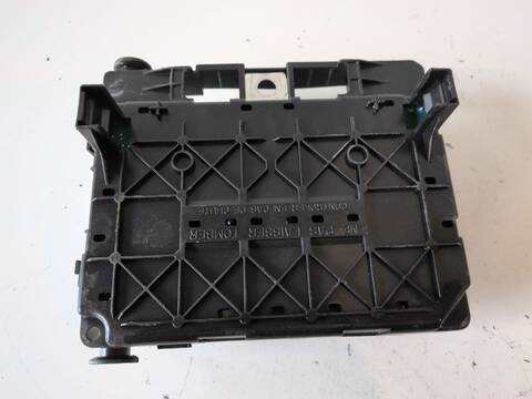 Foto 2ª: Caja Reles Fusibles Citroen C3 8HX (2005)