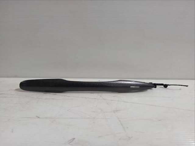 Maneta Exterior Delantera Derecha Toyota Yaris 1.5 HYBRID MXPH11) 92CV