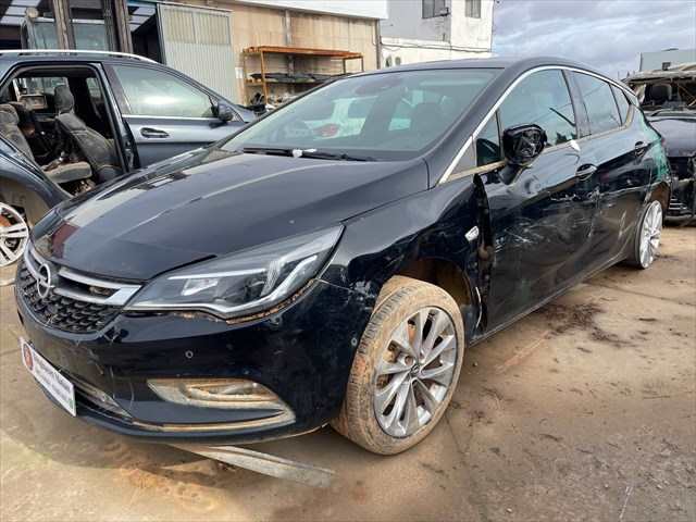 Portón Opel Astra 1.6 CDTI 136cv