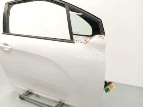 Foto 3ª: Puerta Delantera Derecha Peugeot 208 1.2 VTI 82 82CV 60KW [HMZ] (2017)