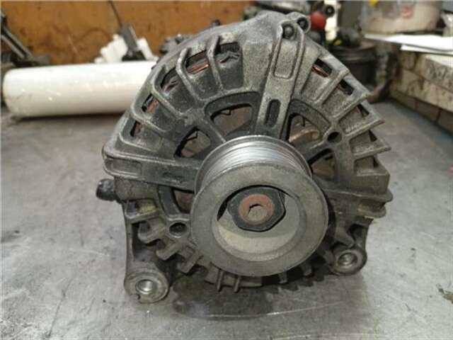 Foto 3ª: Alternador Bmw Serie 5 518 3.0 535 D [3.0 LTR. - 220 KW TURBODIESEL]