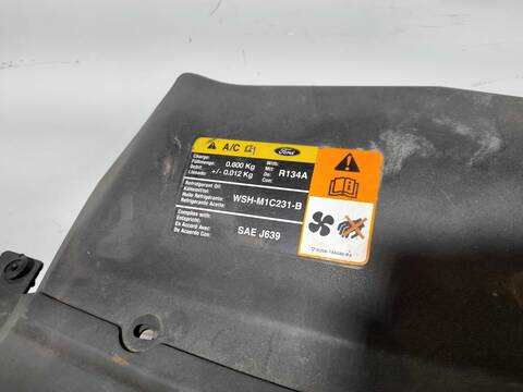 Foto 4ª: Rejilla Delantera Ford C Max AMBIENTE D) 115CV 85KW FOCUS CAP) [KKDA] (2008)