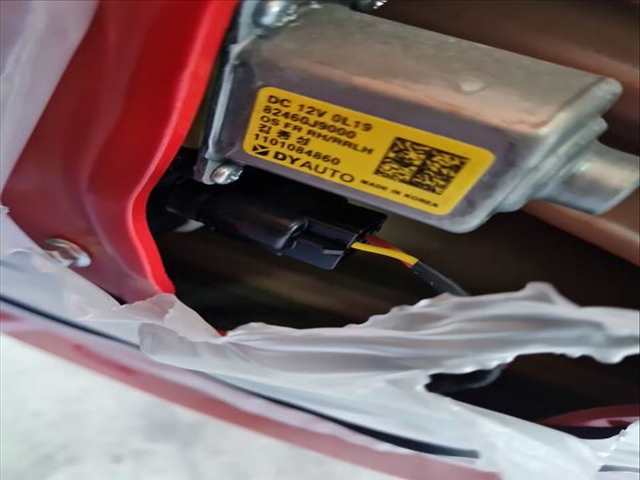 Elevalunas Eléctrico Delantero Derecho Hyundai Kona 1.6 GDI HYBRID 105CV 77KW