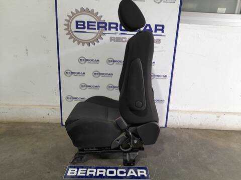 Foto 2ª: Asiento Delantero Derecho Toyota Corolla 2.2 D-CAT 177CV 130KW [D/ 2AD-FHV] (2006)
