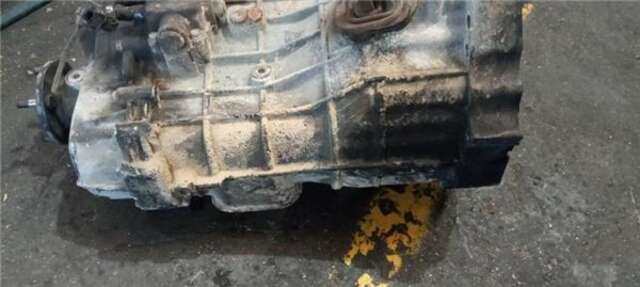 Foto 3ª: Caja Cambios Renault Maxity 2.5 FG 110.28/32/35 [2.5 LTR. - 81 KW DIESEL] [YD25]