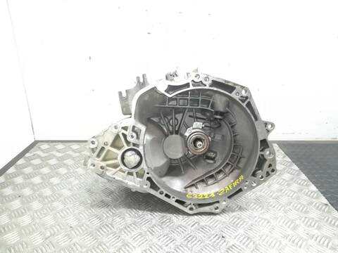 Foto 3ª: Caja Cambios Opel Zafira A16XER (2011)