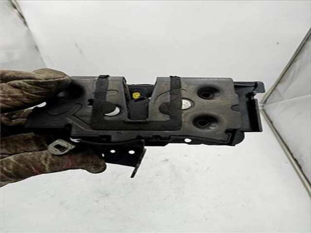 Foto 3ª: Cerradura Puerta Delantera Derecha Ford Focus 1.6 TREND [1.6 LTR. - 66 KW TDCI CAT] [HHDA]