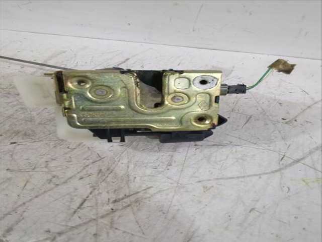 Foto 3ª: Cerradura Puerta Delantera Izquierda Renault Megane 1.6 16V LA00 LA04 LA0B LA11 LA16 LA19 LA1J LA1K ... 107CV 79KW I CLASSIC LA0/1_) [K4M 700,K4M 701,K4M 706,K4M 708,K4M 709]