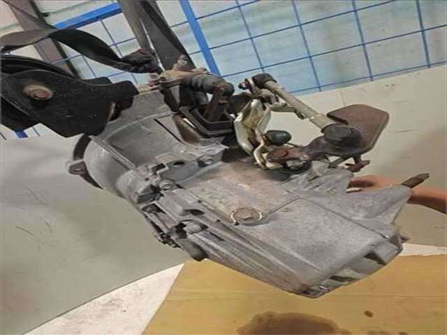 Foto 3ª: Caja Cambios Mitsubishi ASX 1.6 KAITEKI 2WD [1.6 LTR. - 86 KW CAT] [4A92]