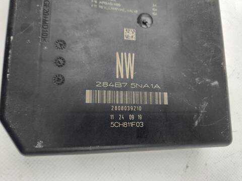 Foto 2ª: Caja Reles Fusibles Nissan Qashqai ACENTA 140CV 103KW [HR13] (2020)