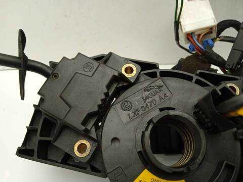 Foto 2ª: Mando Luces Jaguar XJ 4.0 CAT 177KW [9JPFRB] (1994)