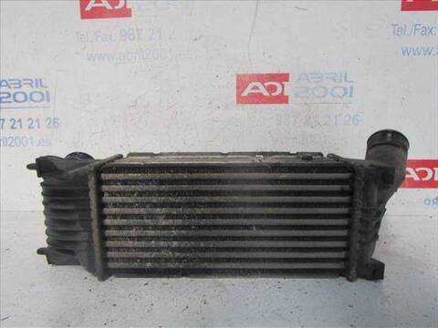 Foto 2ª: Intercooler Citroen C5 1.6 HDI RC8HZB) BERLINA 109CV 80KW [D-9HZ] (2005)