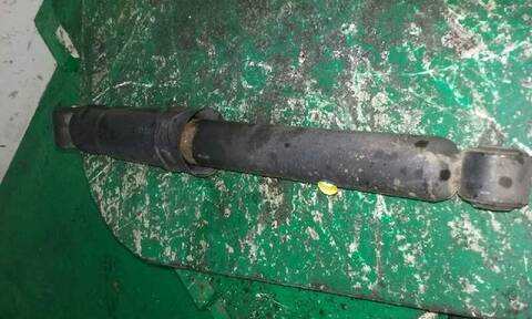 Foto 2ª: Amortiguador Trasero Derecho Nissan Primastar 1.9 DCI DIESEL CAT 101CV 74KW [F9Q760] (2004)