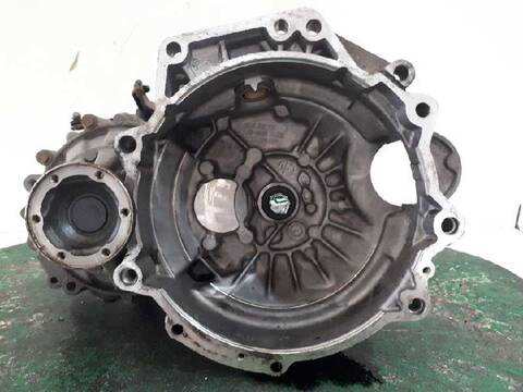 Foto 1ª: Caja Cambios Volkswagen Golf 1.9 DIESEL BERLINA 64CV 47KW [1Y] (1994)