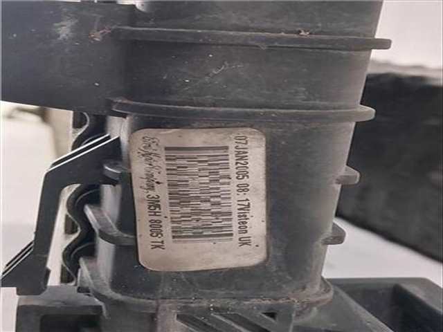 Foto 3ª: Radiador Motor Ford C Max 2.0 TDCI 136CV 100KW FOCUS [G6DA] (2005)