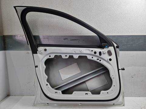 Foto 2ª: Puerta Delantera Izquierda Volvo V60 197 CV 145KW [D420T8] (2022)