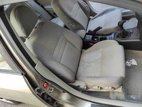 Asiento Delantero Derecho Nissan Primera QG16 BERLINA