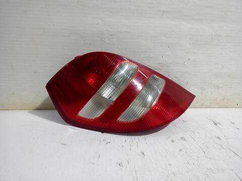 Piloto Trasero Izquierdo Mercedes Clase A 140 A 200 CDI 169.008) 140CV