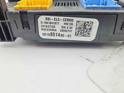 Foto 2ª: Caja Reles Fusibles Citroen C4 1.2 THP 110 110CV 81KW [HNV (EB2DTM),HNZ (EB2DT),HNP (EB2ADT)] (2018)