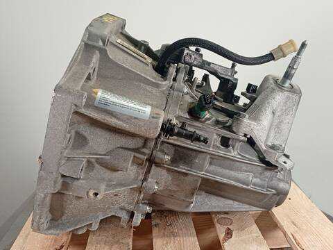 Foto 2ª: Caja Cambios Renault Megane 1.5 BLUE DCI 115 K9A6) 116CV 85KW IV SPORT TOURER K9A/M/N_) [K9K872] (2019)