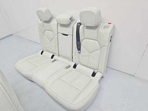 Foto 4ª: Asientos Traseros Porsche Macan GTS 95BBL1) 380CV 280KW [DGRB] (2023)
