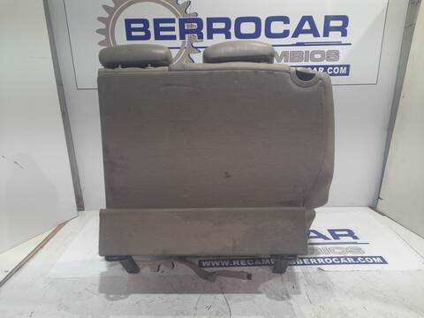 Foto 3ª: Asientos Traseros Ssangyong Kyron 2.0 XDI 141CV 104KW [D20DT] (2005)