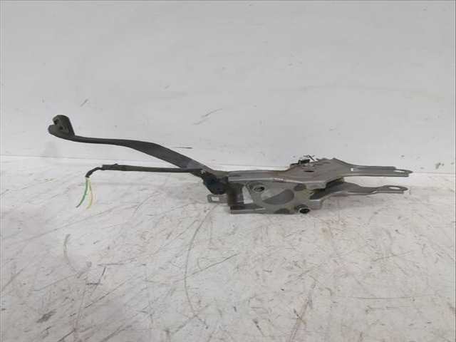 Foto 3ª: Pedal Embrague Toyota Auris 1.33 DUAL-VVTI NRE150_) 101CV [1NR-FE] (2006)