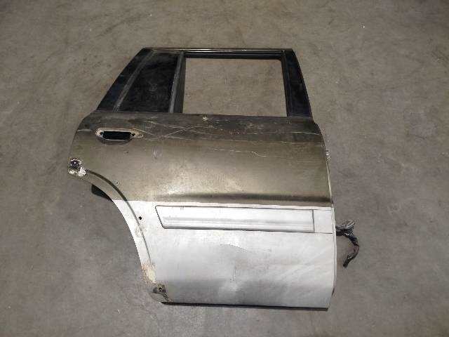 Puerta Trasera Derecha Nissan Patrol 2.8 TD Y61 TD6