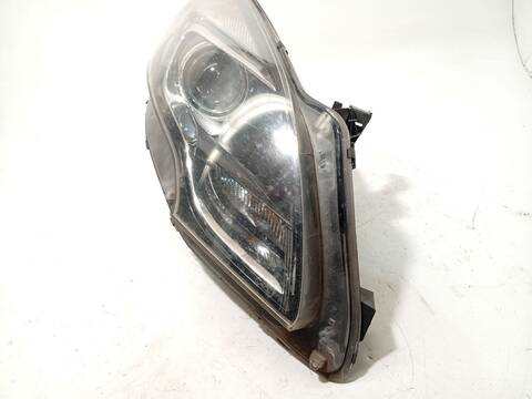 Foto 3ª: Faro Derecho Opel Zafira 2.0 CDTI 75) 130CV 96KW [A20DT] (2013)