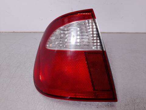 Piloto Trasero Izquierdo Seat Leon 100CV 74KW