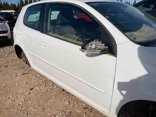 Foto 3ª: Puerta Delantera Derecha Volkswagen Golf 1.9 TDI 105cv [BXE] (2008)